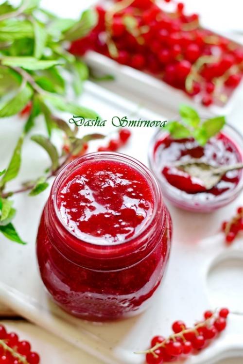 Как варить варенье из красной смородины пятиминутка. Варенье пятиминутка из красной смородины. Простой рецепт на зиму