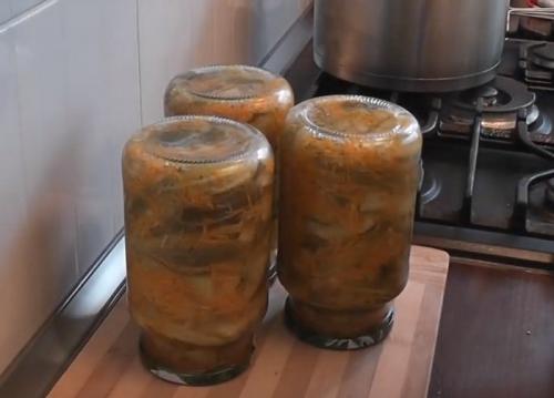 Салат из огурцов на зиму по-корейски. Салат из огурцов по-корейски на зиму — самый вкусный рецепт