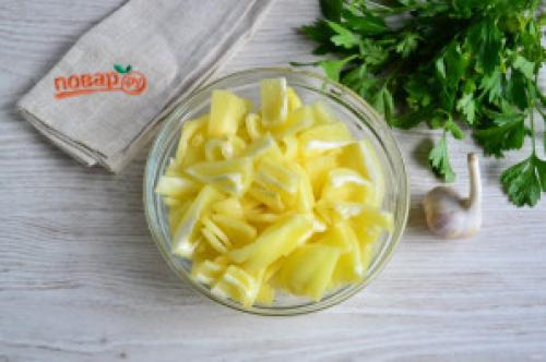 Маринованные перцы с чесноком и петрушкой. Перец с чесноком и петрушкой на зиму
