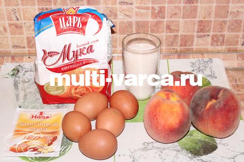 Шарлотка в мультиварке с персиками. Шарлотка с персиками в мультиварке 01