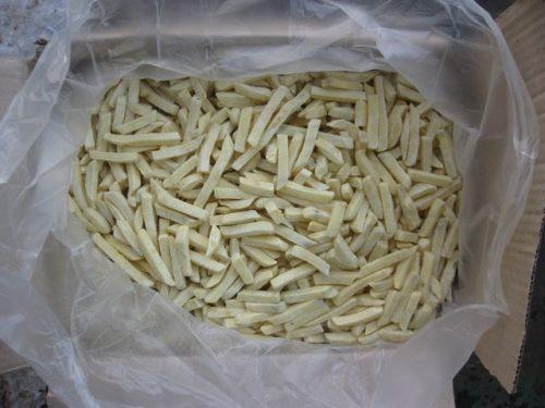 Замороженный картофель. Почему картофель фри перед жаркой надо замораживать