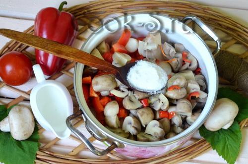 Консервы из грибов на зиму. Консервирование грибов шампиньонов на зиму в банках с овощами 12