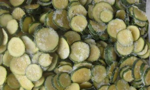 Как заморозить огурцы на зиму. Как заморозить огурцы: правила и полезные советы +Фото и Видео процессов