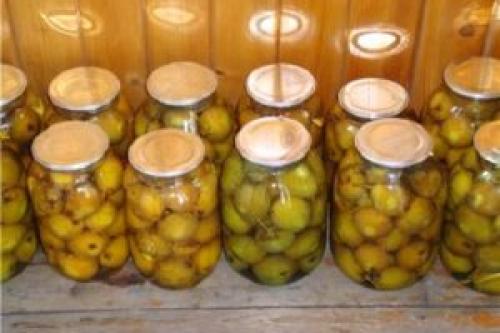 Консервированные груши без стерилизации. Груши на зиму без стерилизации