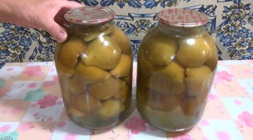 Консервированные целые груши на зиму. Консервирование груш целиком в банки рецепт. Из целых груш 14