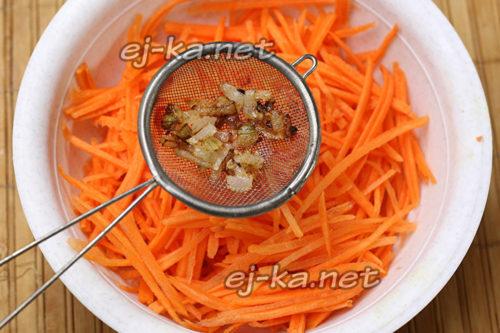 Морковь на зиму по-корейски. Морковь по-корейски на зиму с приправой для корейской моркови