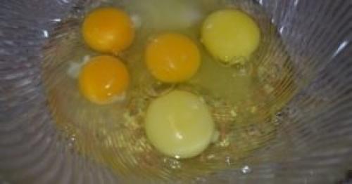 Шарлотка без яиц без кефира. Постная шарлотка с яблоками без яиц 24