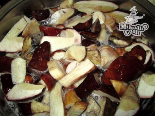 Мариновані білі гриби рецепт на зиму. Белые грибы маринованные