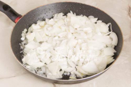 Консервированная солянка с грибами. Ингредиенты: 05