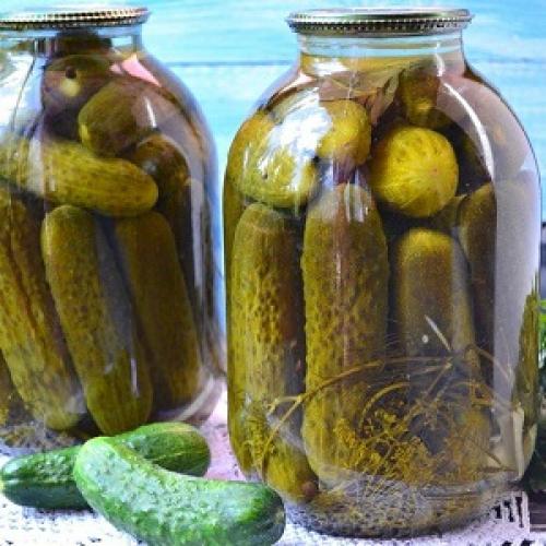 Маринованные огурцы с уксусом. Вкусно и просто маринуем огурцы с уксусом на зиму в банках