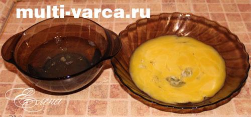 Шарлотка с персиками в мультиварке рецепт. Шарлотка с консервированными персиками 05