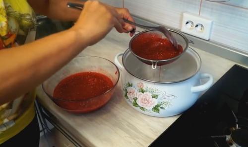 Желе из красной смородины на зиму пятиминутка. Густой джем из красной смородины 5 минутка на зиму — рецепты вкусного смородинового джема, как желе