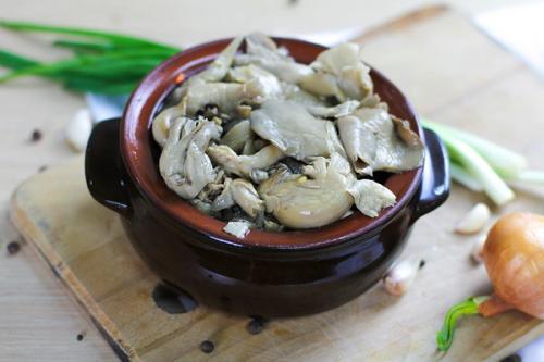 Что делать с грибами вешенки. Что делать с грибами вешенками: рецепты с фото