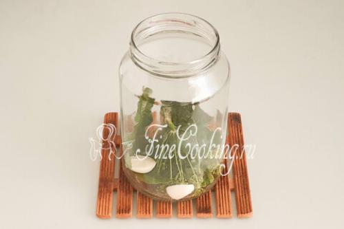 Огурцы в литровых банках на зиму: рецепты с уксусом 02