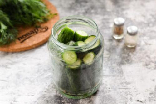 Какие варианты рецептов маринованных огурцов без стерилизации существуют. Огурчики на зиму без стерилизации