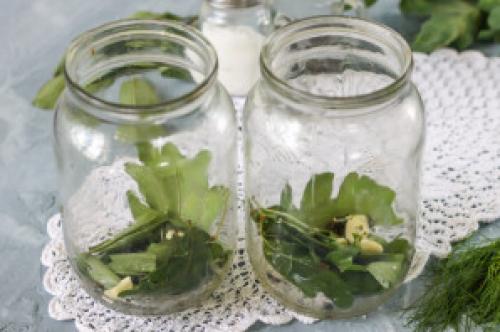 Как правильно стерилизовать банки для маринованных огурцов. Стерилизованные огурцы на зиму