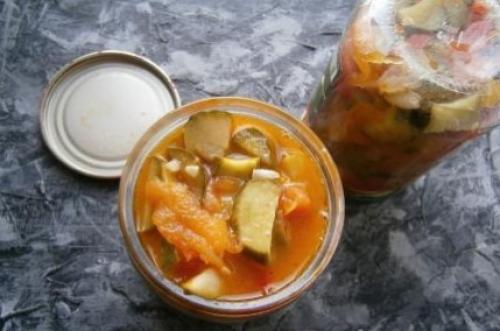 Можно ли использовать другие овощи вместе с огурцами для закрутки. Салат из огурцов и помидоров на зиму