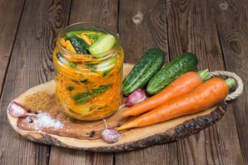 Можно ли добавить другие овощи в банку с огурцами. 20 очень вкусных заготовок из огурцов на зиму