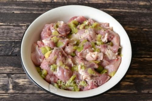 Сколько времени нужно для приготовления маринада. Сколько мариновать шашлык из свинины?