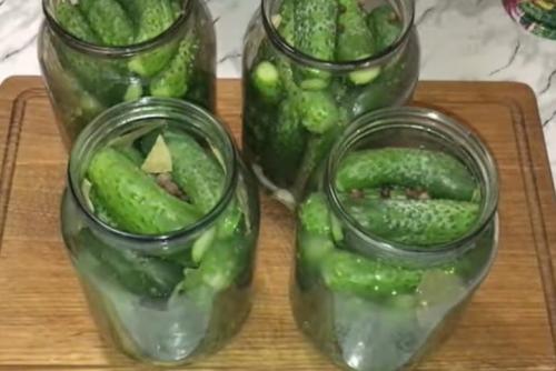 15 отличных рецептов маринада для огурцов на зиму. Хрустящие маринованные огурцы на зиму в банках — 10 самых вкусных рецептов, пальчики оближешь