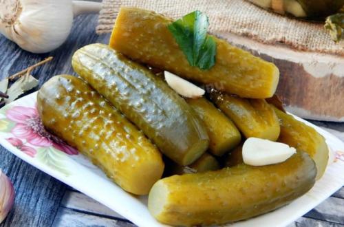 15 отличных рецептов маринада для огурцов на зиму. Хрустящие маринованные огурцы на зиму в банках — 10 самых вкусных рецептов, пальчики оближешь