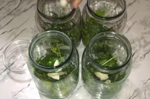 15 отличных рецептов маринада для огурцов на зиму. Хрустящие маринованные огурцы на зиму в банках — 10 самых вкусных рецептов, пальчики оближешь