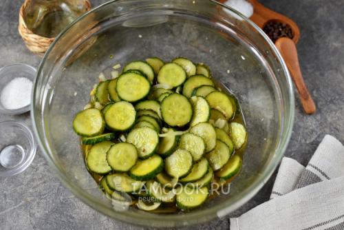 Быстрый и простой рецепт маринованных огурцов без закрутки 16 Быстрый и простой рецепт маринованных огурцов без закрутки 16