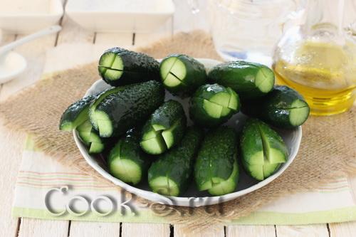 Быстрый и простой рецепт маринованных огурцов без закрутки 01 Быстрый и простой рецепт маринованных огурцов без закрутки 01