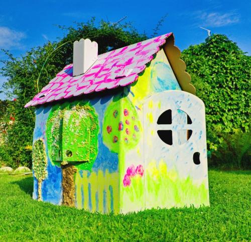 Домик из картона маленький. Как сделать красивый домик из картона своими руками: схемы и мастер-класс изготовления с подробной инструкций (115 фото-идей)