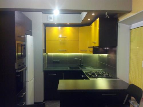 Кухни на заказ — материалы для создания встроенной кухни 14