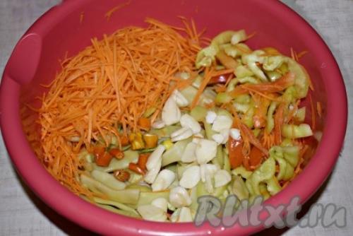 Рецепт квашеной фасоли на зиму. Заготовка туршевой фасоли на зиму 17