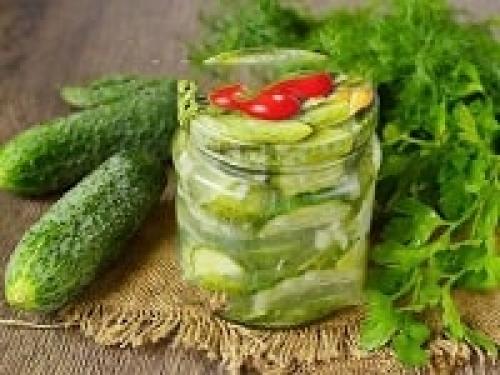 Маринованные огурцы рецепт быстрого приготовления. Быстрые маринованные огурцы – ТОП рецептов быстрого приготовления
