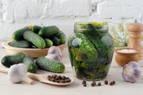 Как сделать рассол для огурцов. 15 быстрых рецептов рассола для огурцов на зиму