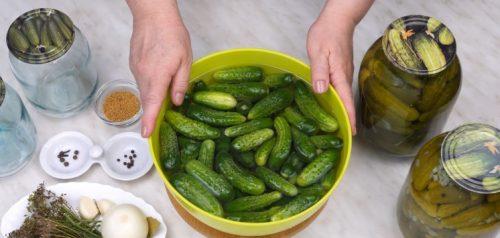 Как сделать кисло-сладкий маринад с горчицей для корнишонов. Корнишоны в кисло-сладком маринаде с горчицей на зиму! Маринованные огурцы без стерилизации!