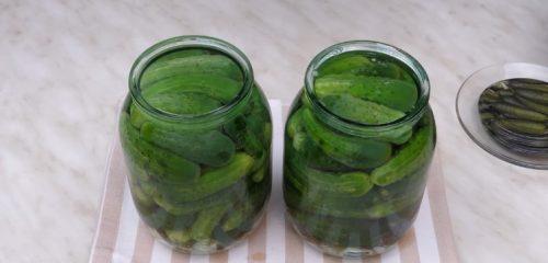 Как сделать кисло-сладкий маринад с горчицей для корнишонов. Корнишоны в кисло-сладком маринаде с горчицей на зиму! Маринованные огурцы без стерилизации!