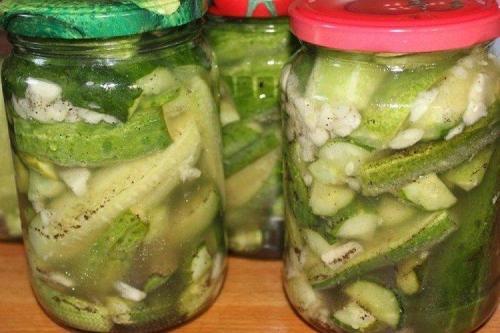 Салат из огурцов на зиму. 20 простых салатов из огурцов на зиму