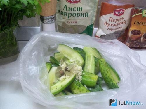 Огурцы кусочками на зиму. Лучшие рецепты на зиму 22 Огурцы кусочками на зиму. Лучшие рецепты на зиму 22