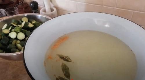 Огурцы по-фински на зиму. Маринованные огурцы по-фински на зиму – самый вкусный рецепт