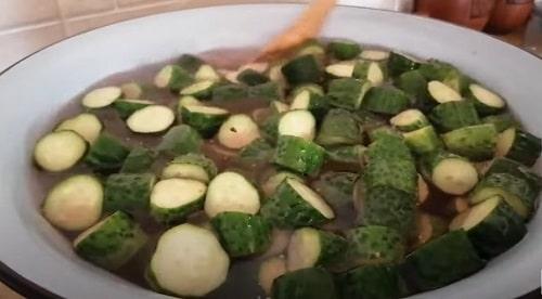 Огурцы по-фински на зиму. Маринованные огурцы по-фински на зиму – самый вкусный рецепт