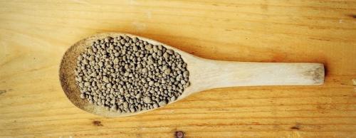 Таблица мер и весов минеральных удобрений. Сколько грамм удобрения в столовой ложке и чайной, мерная таблица