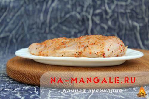 Салат из пекинской капусты с грибами и кукурузой. Ингредиенты: