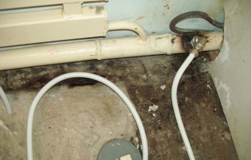 Какой теплый пол лучше водяной или электрический в частном доме. Виды тёплого пола 10