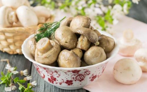 Маринованные шампиньоны быстрый рецепт. Маринованные шампиньоны в домашних условиях — 7 очень вкусных рецептов быстрого приготовления