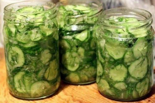 Салат из огурцов и грибов на зиму. 20 простых салатов из огурцов на зиму