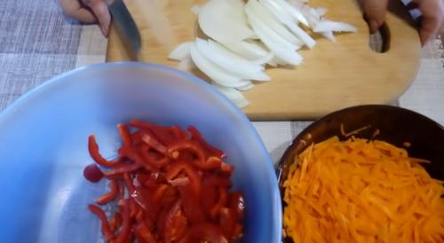 Как консервировать фасоль в томате. Фасоль в томате на зиму, как в магазине – 7 рецептов консервированной фасоли в домашних условиях