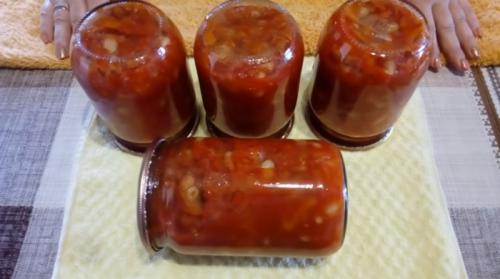 Как консервировать фасоль в томате. Фасоль в томате на зиму, как в магазине – 7 рецептов консервированной фасоли в домашних условиях