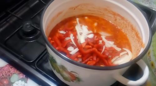 Как консервировать фасоль в томате. Фасоль в томате на зиму, как в магазине – 7 рецептов консервированной фасоли в домашних условиях