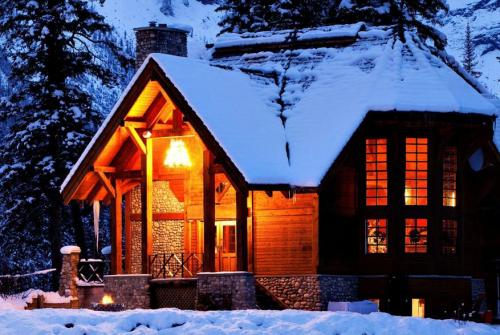 Как можно уменьшить расходы на отопление и охлаждение жилых помещений. Насколько экономно снижение температуры в доме?