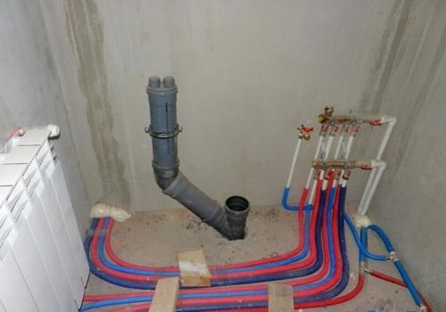 Какие материалы используются для изготовления фановых труб и вакуумных клапанов. Принцип действия