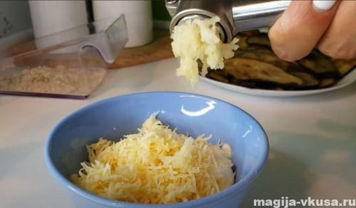 Можно ли использовать вместо сыра другие ингредиенты для начинки сидерат для баклажанов. Рулетики из баклажанов с сыром и чесноком – рецепт с майонезом